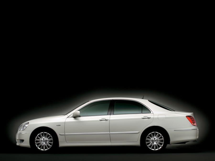  Toyota Crown Majesta 2004 года  (фото 4 из 15)